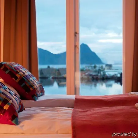 Lofoten Suitehotel Отель 4*