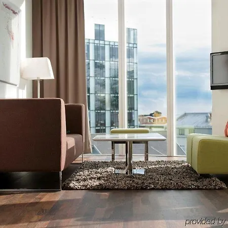 Отель Lofoten Suitehotel 4*