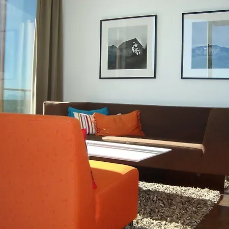 Lofoten Suitehotel Отель 4*